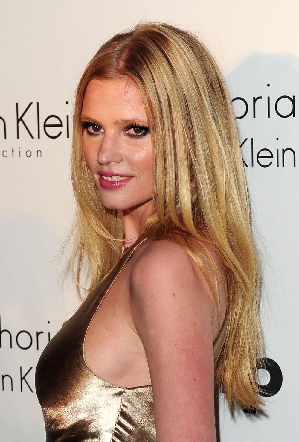 Lara Stone